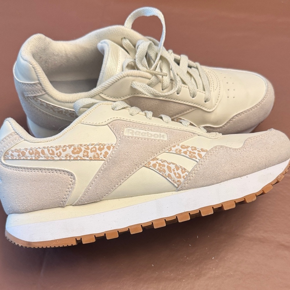 Women’s Reebok Beige and Cream Sneakers with Leopard Detail, Size 9